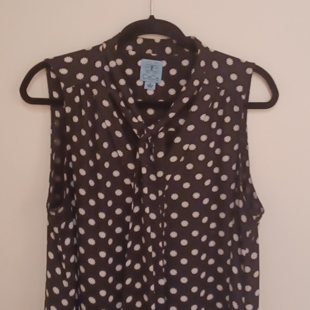 Tie neck shift dress